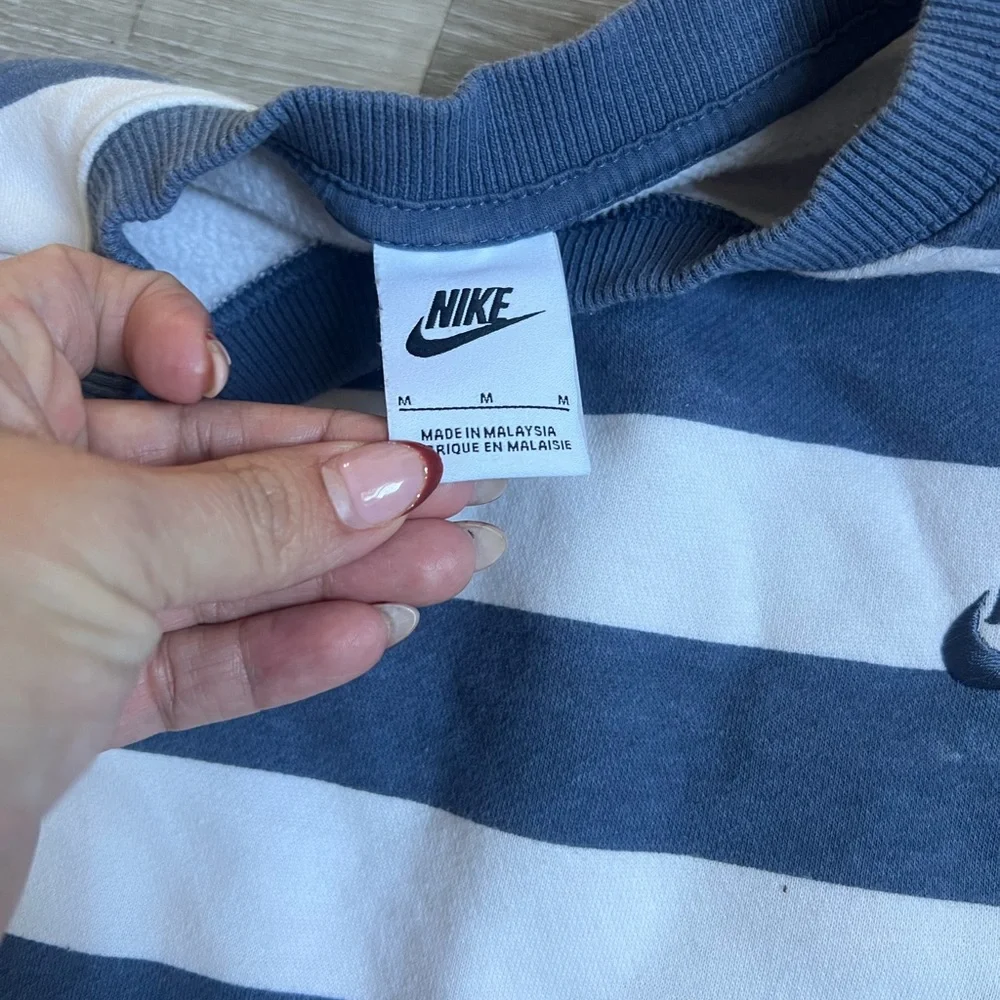 Nike woman’s Striped Crewneck Sweater - Blue and White - Picture 4 of 4